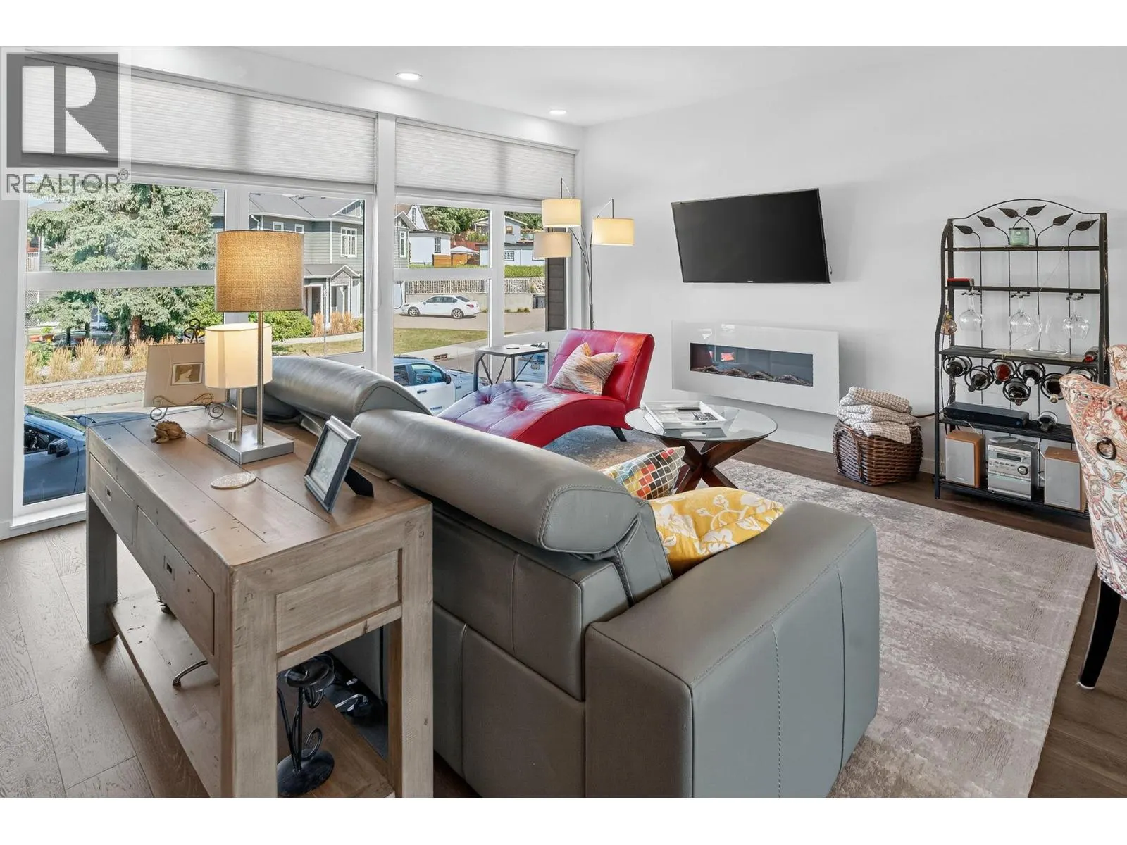 1515 Highland Drive Unit# 33