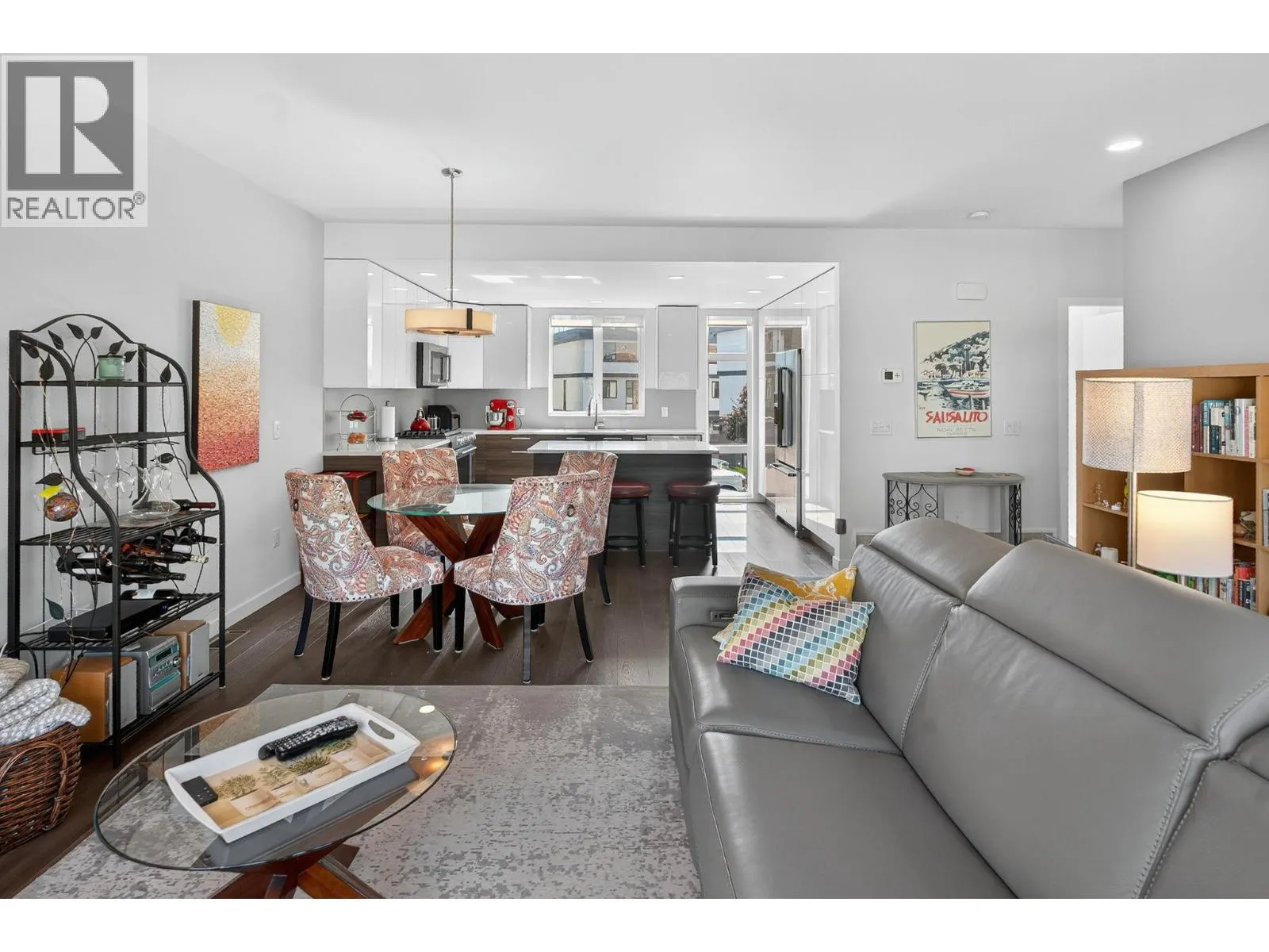 1515 Highland Drive Unit# 33