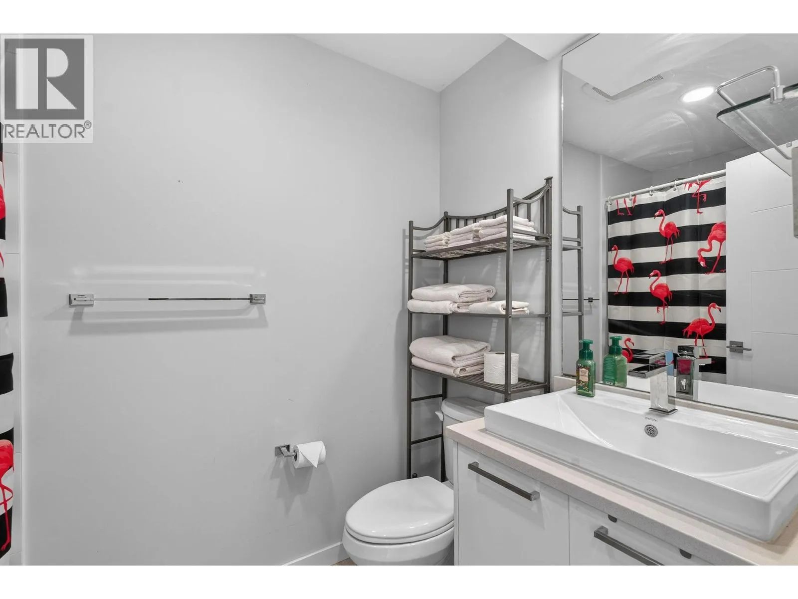 1515 Highland Drive Unit# 33