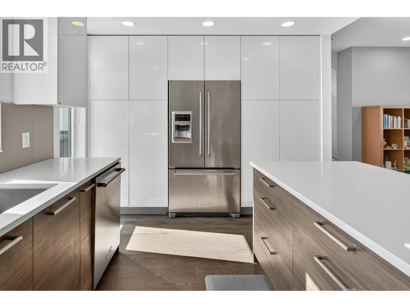 1515 Highland Drive Unit# 33