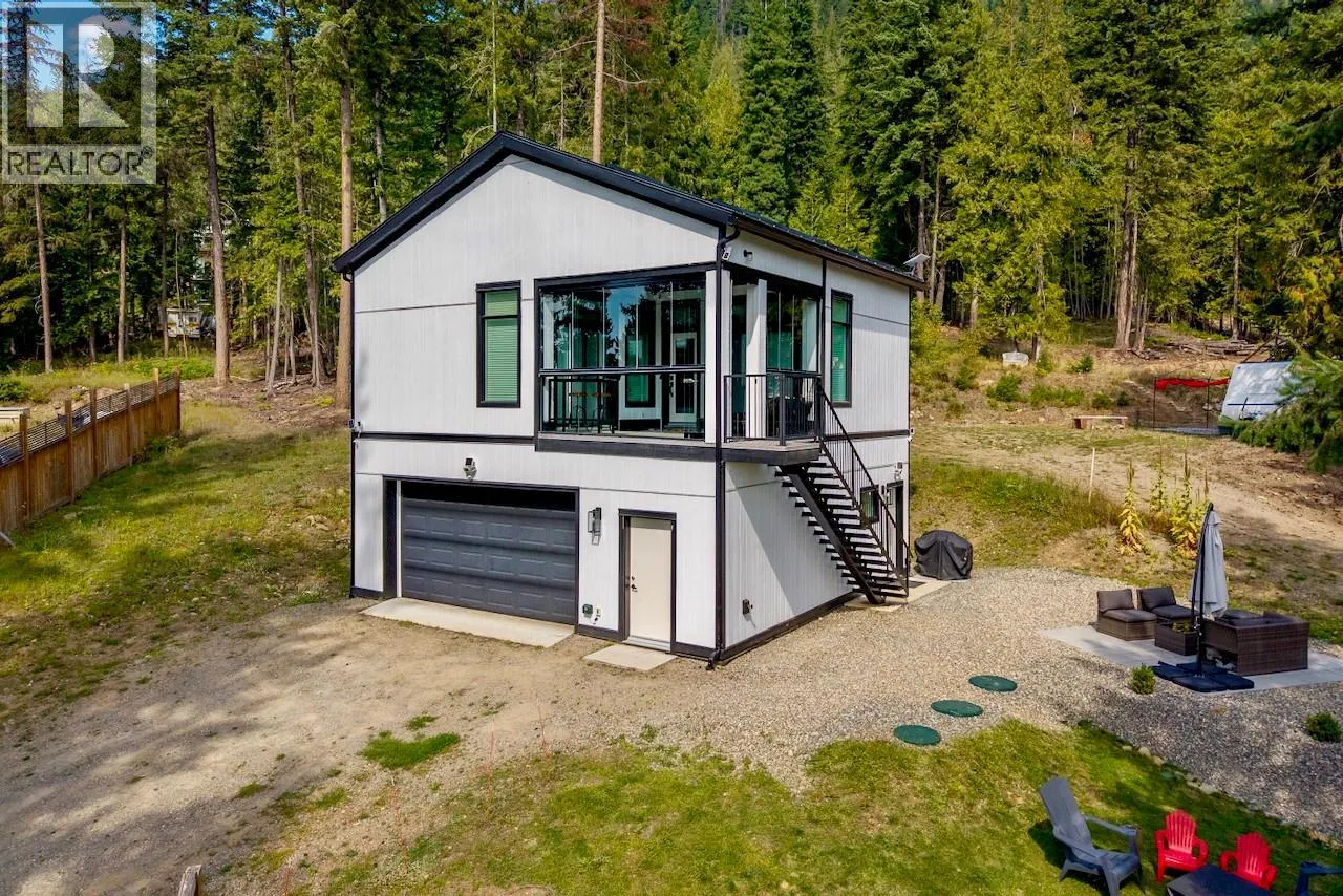 2731 Fairview Road