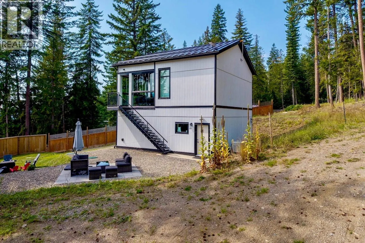 2731 Fairview Road