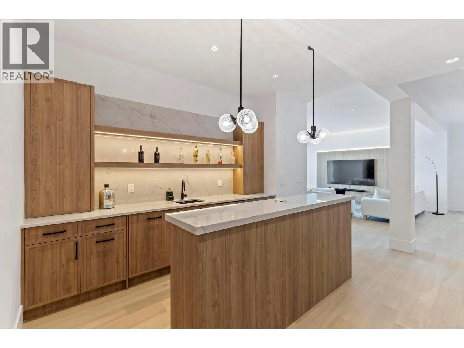 1391 Vineyard Drive