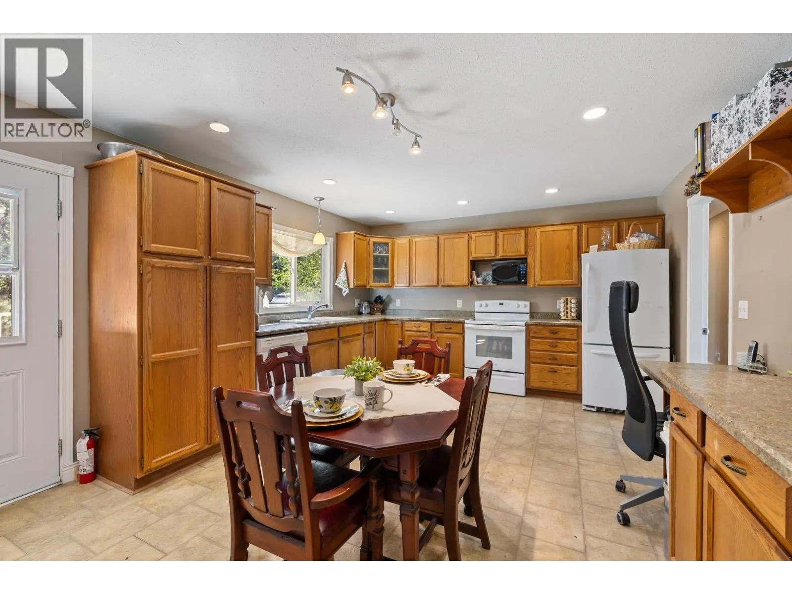975 Neptune Road