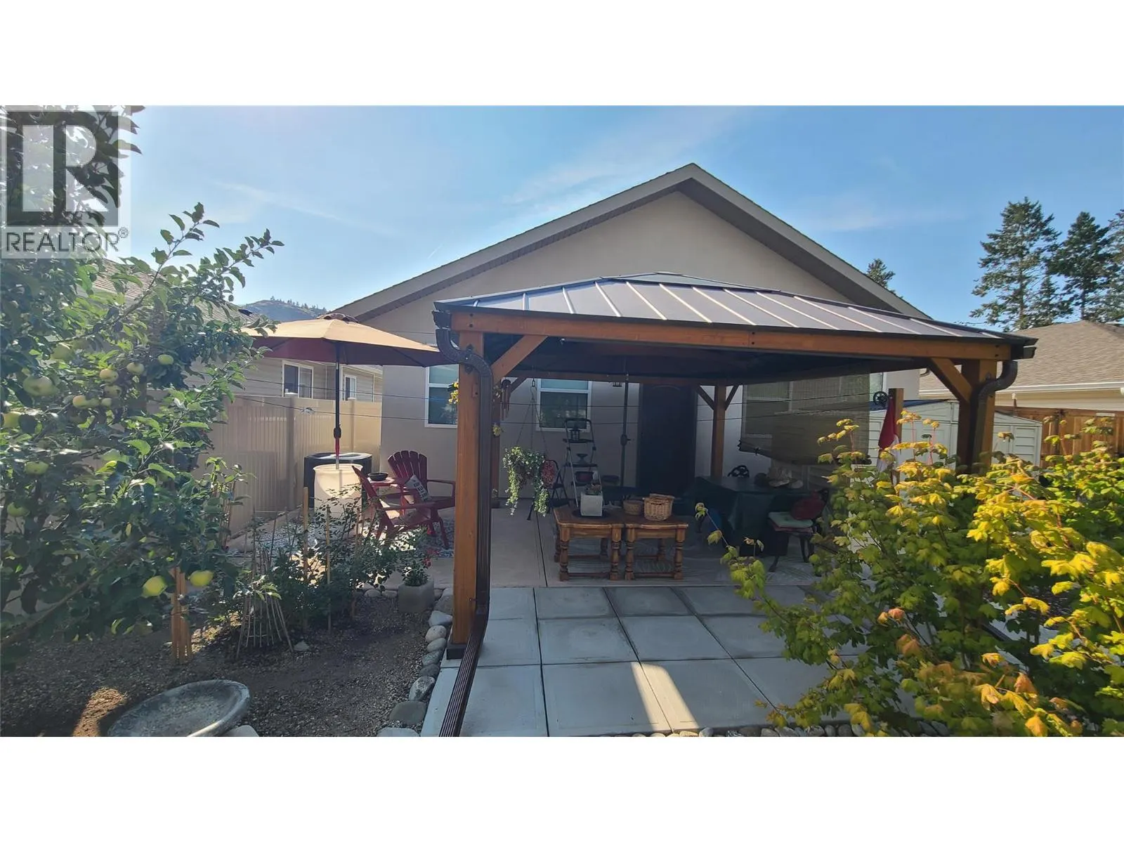 6941 MEADOWS DR Drive