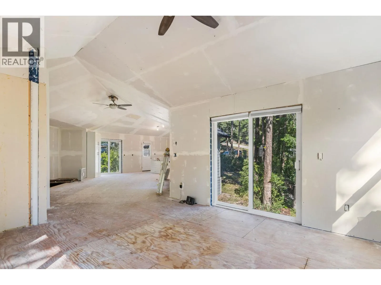 811 Firwood Road