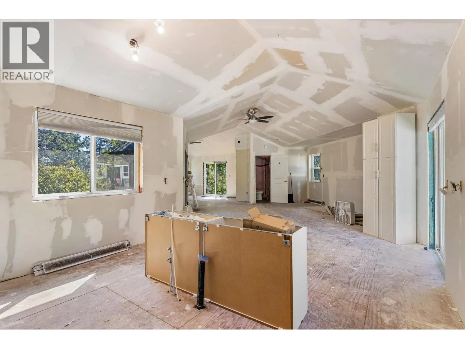 811 Firwood Road