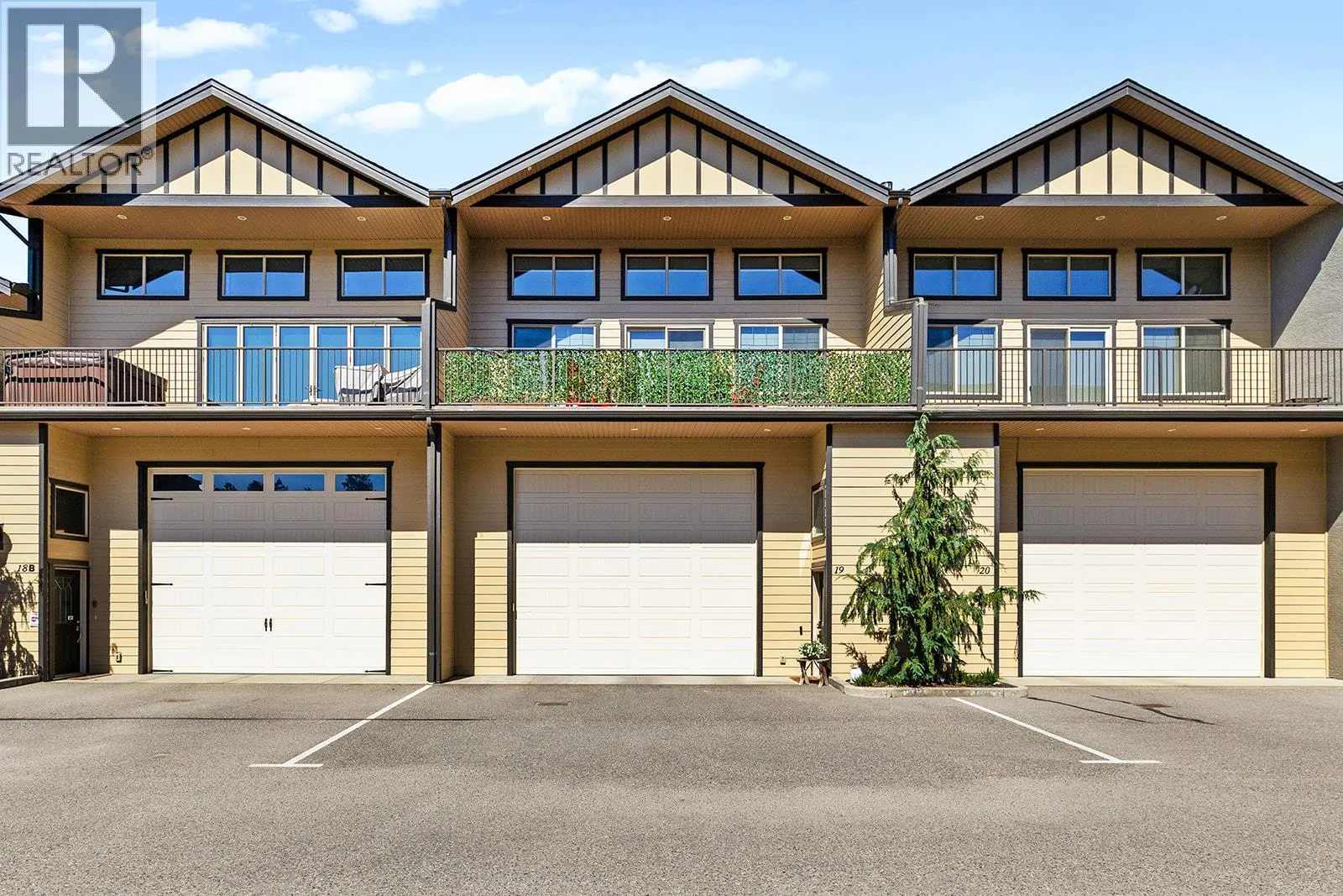 3359 Cougar Road Unit# 19