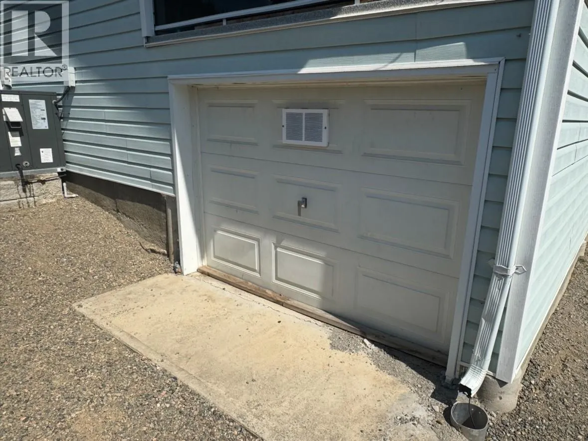322 Bettes Avenue