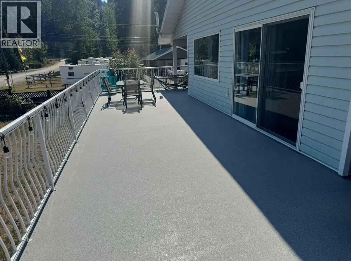 322 Bettes Avenue