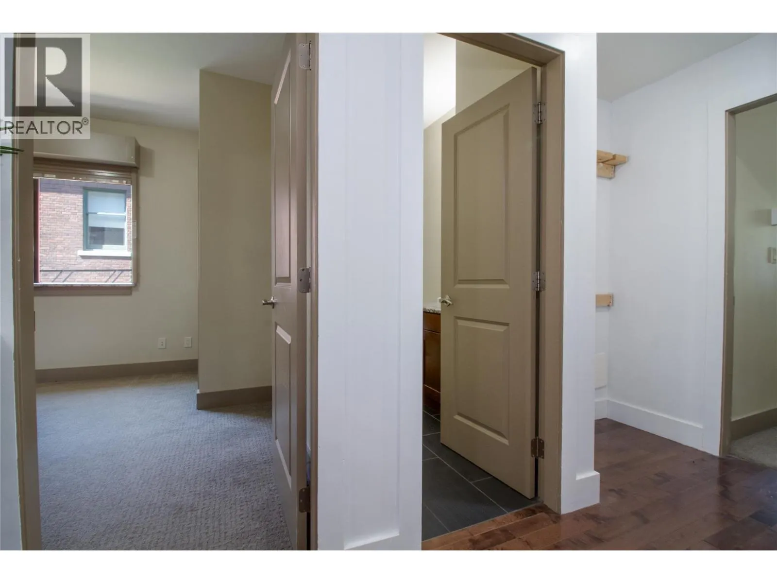 309 First Street W Unit# 207 Lot# SL 7