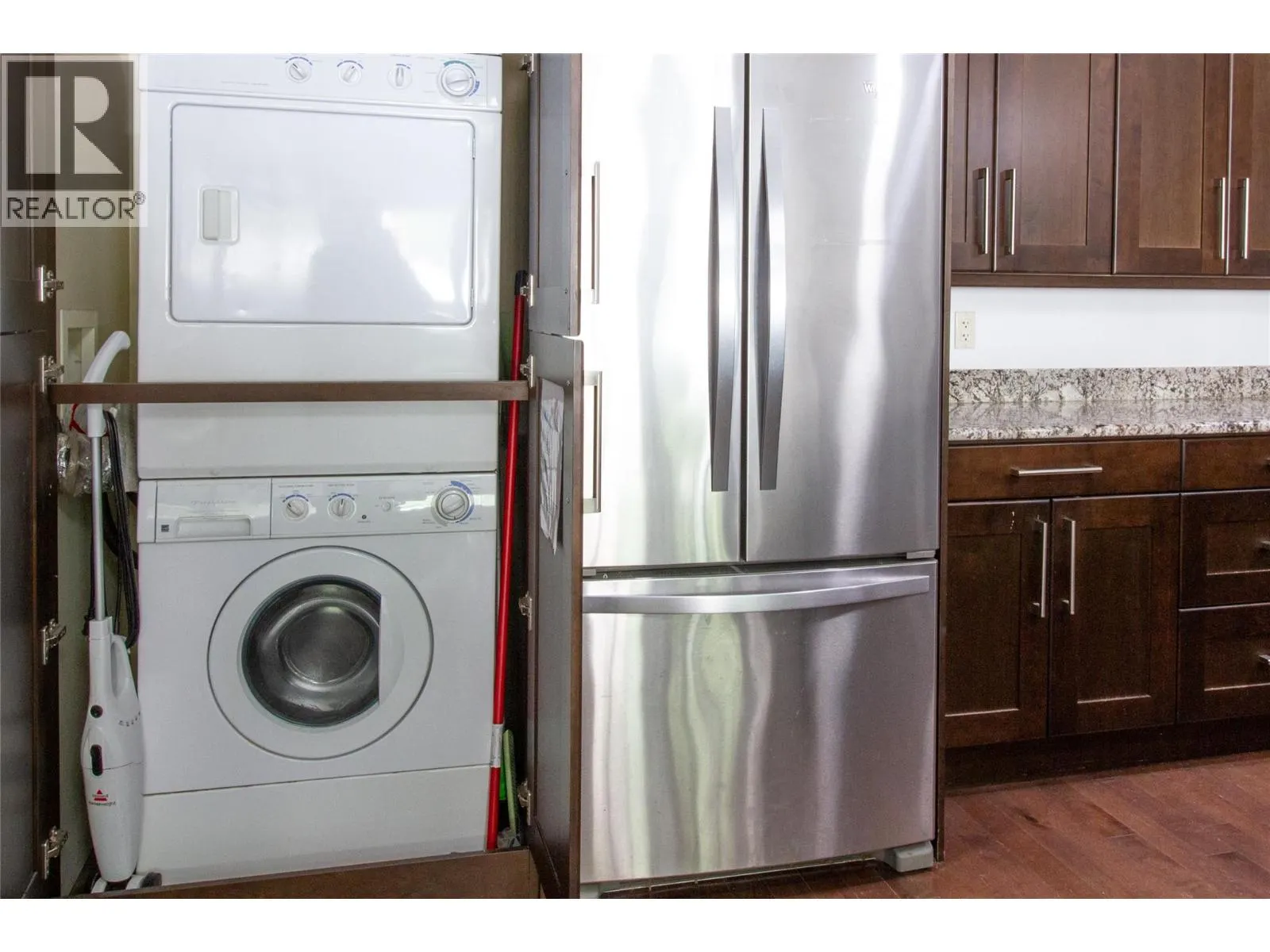 309 First Street W Unit# 207 Lot# SL 7