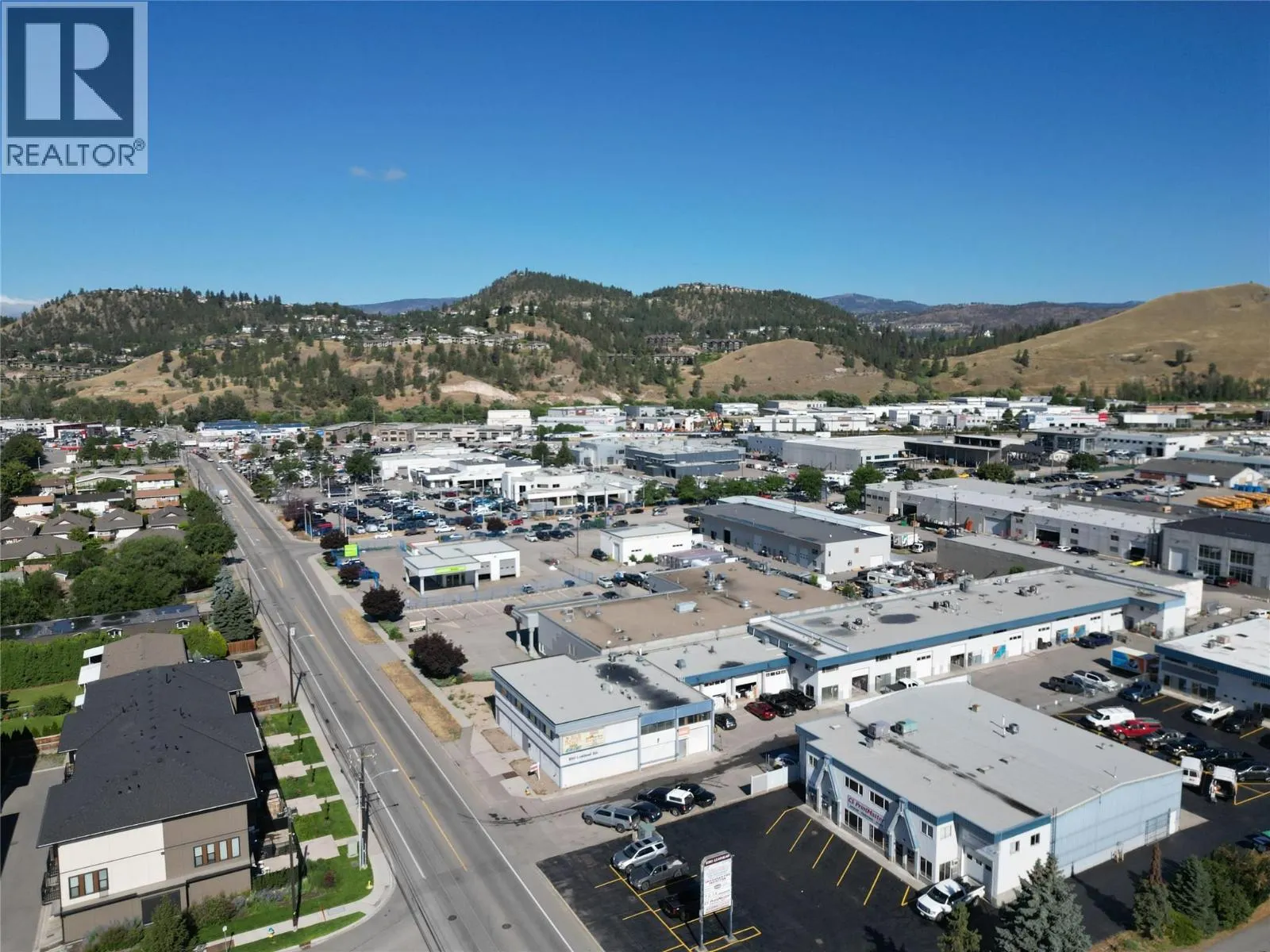 1060 Leathead Road Unit# 8A