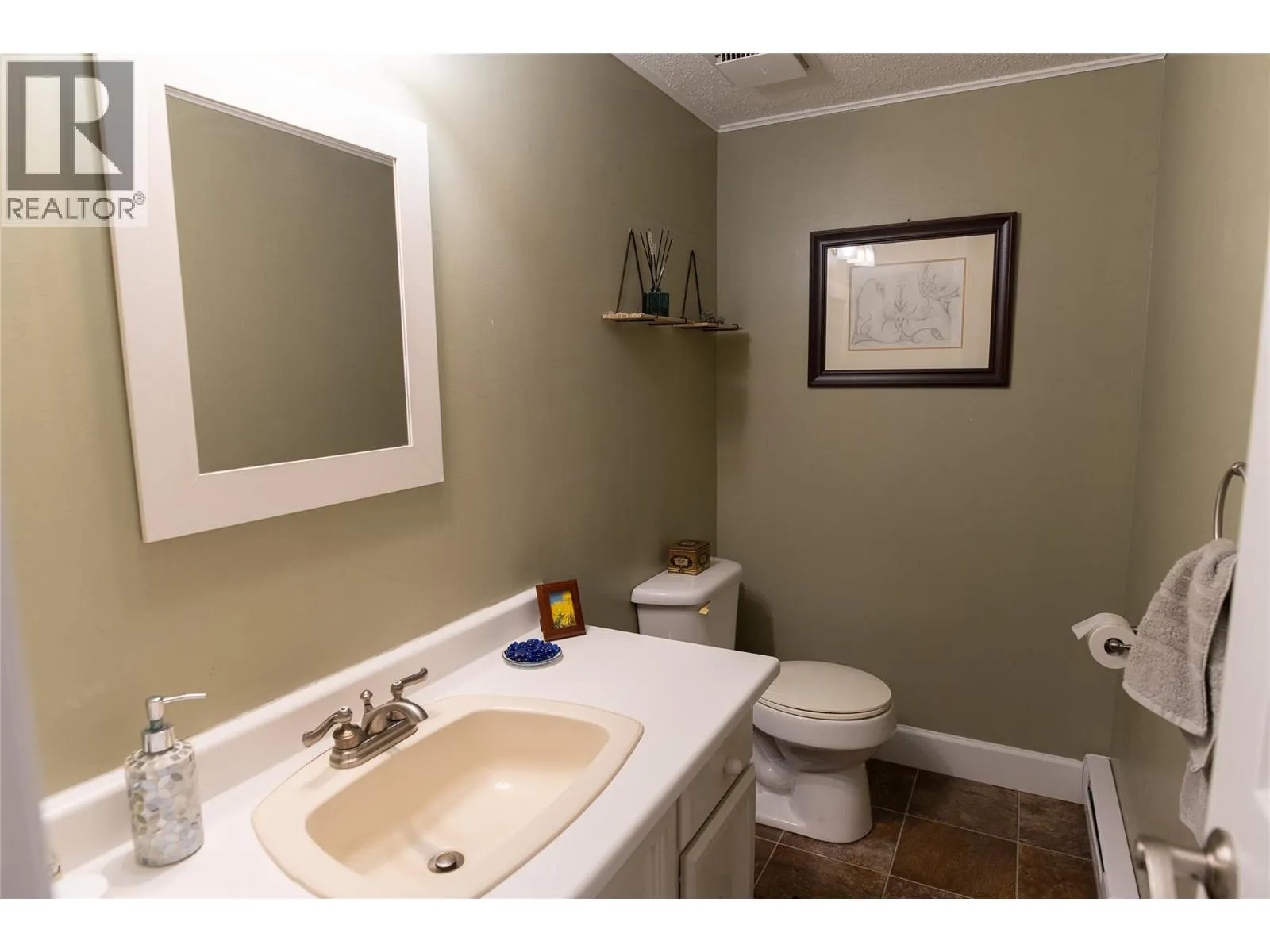 217 Franklyn Road Unit# 17