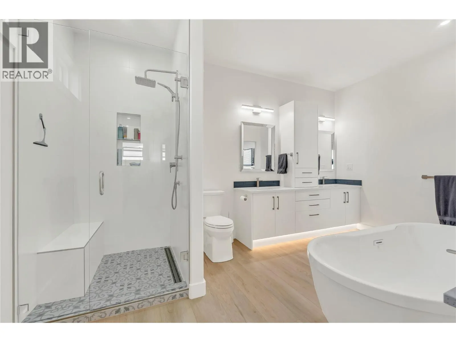 565 Forestbrook Drive