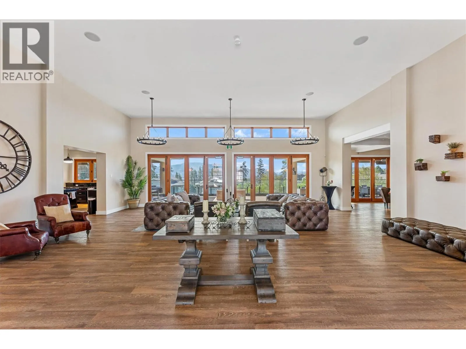 3405 Ironwood Drive