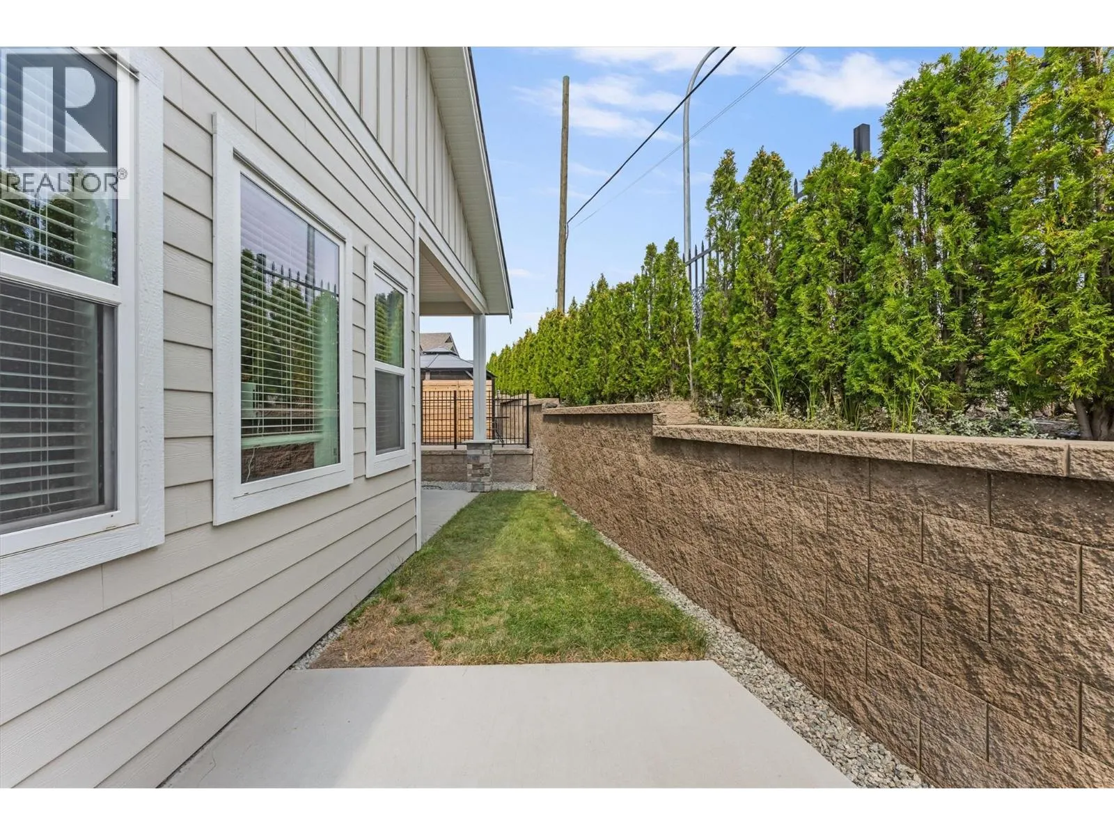 3405 Ironwood Drive