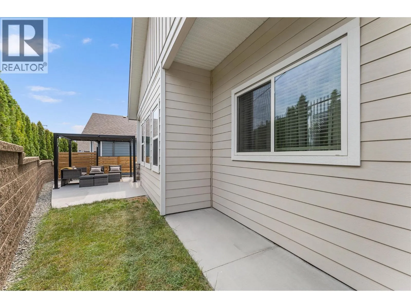 3405 Ironwood Drive