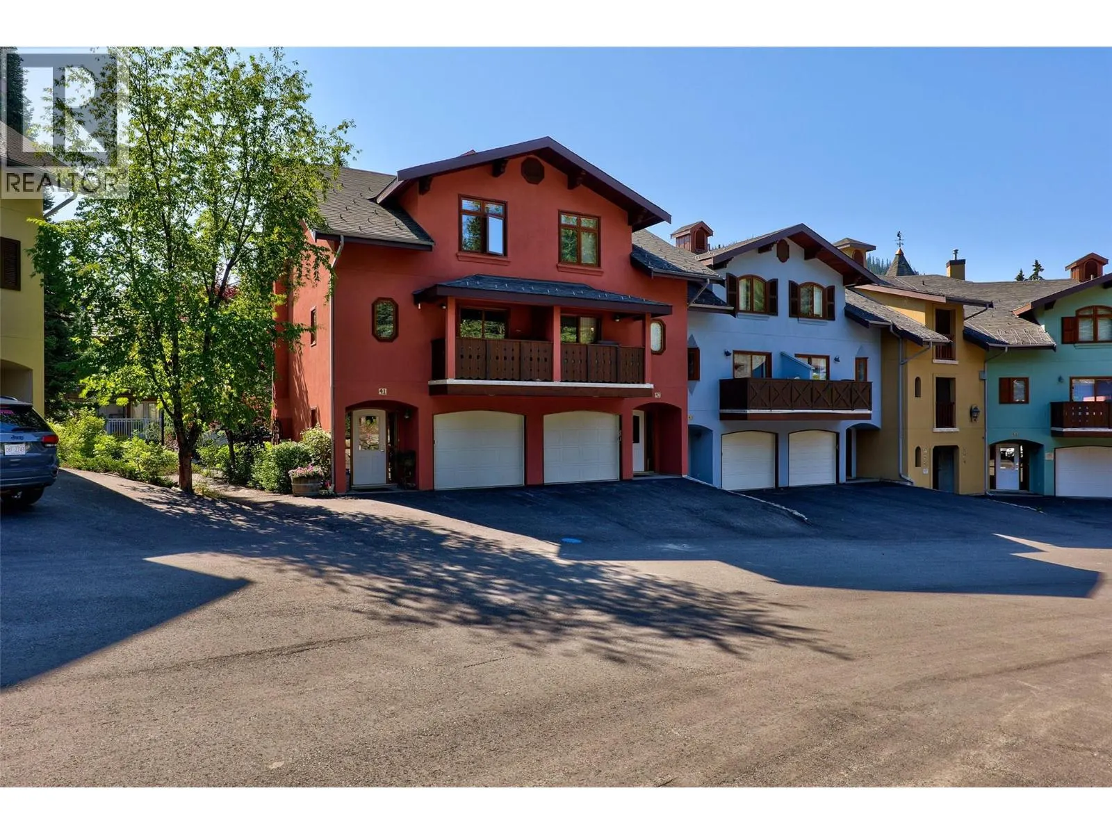 3320 Village Place Unit# 41