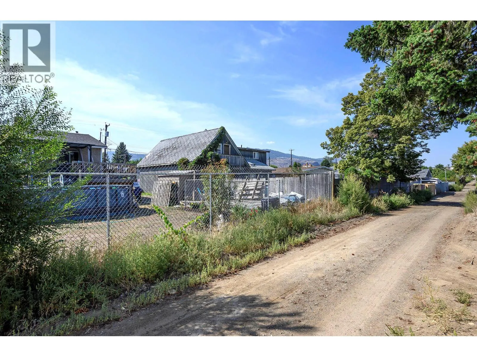 315 OAK Road