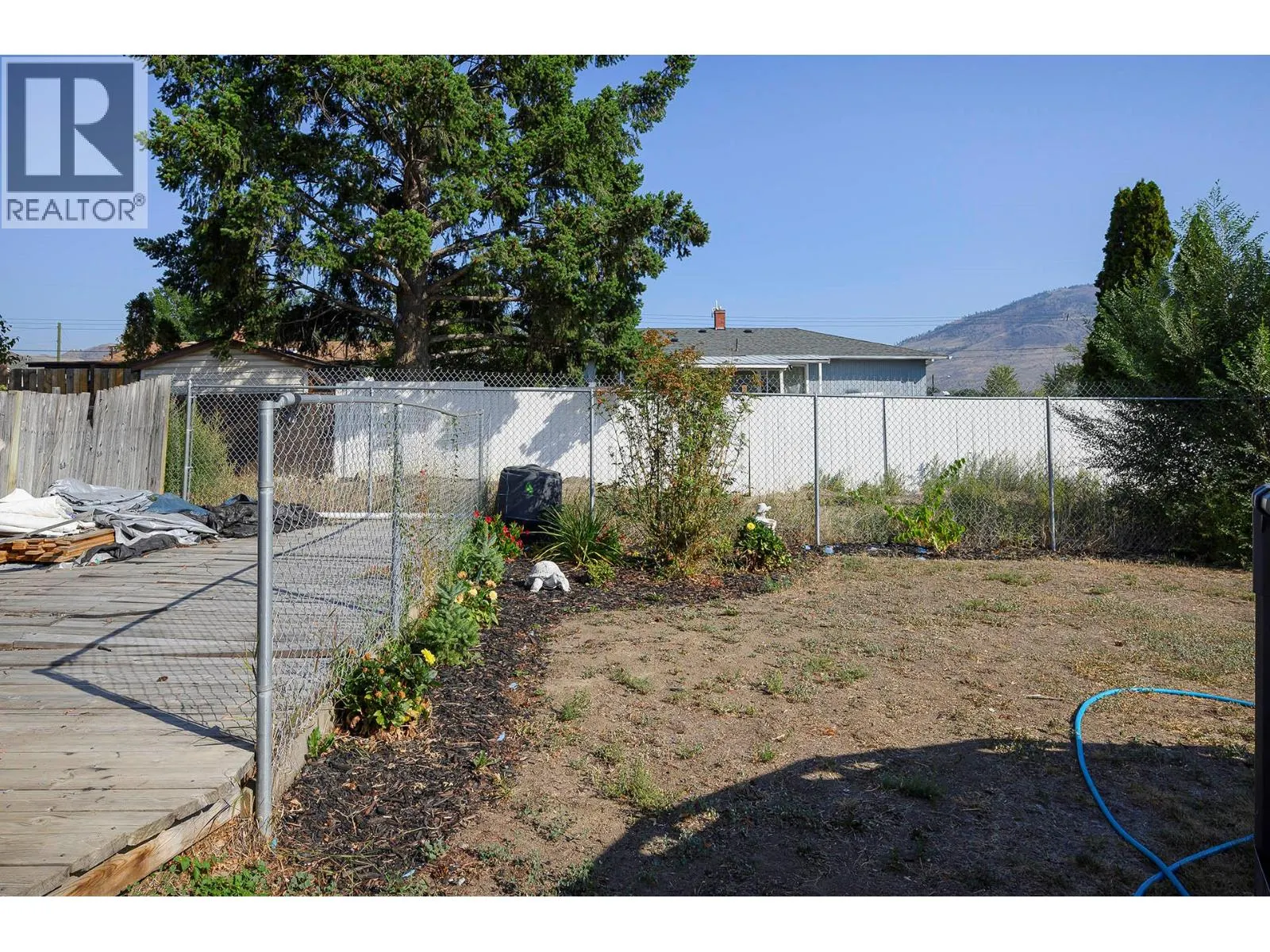 315 OAK Road