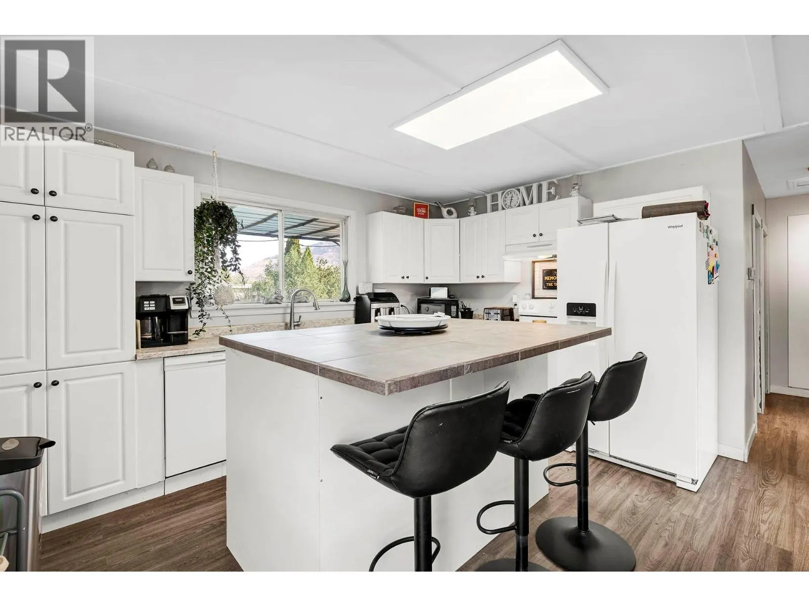 315 OAK Road