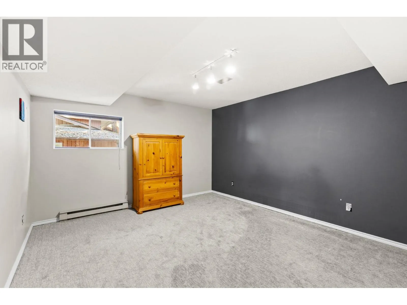 1175 Toovey Road