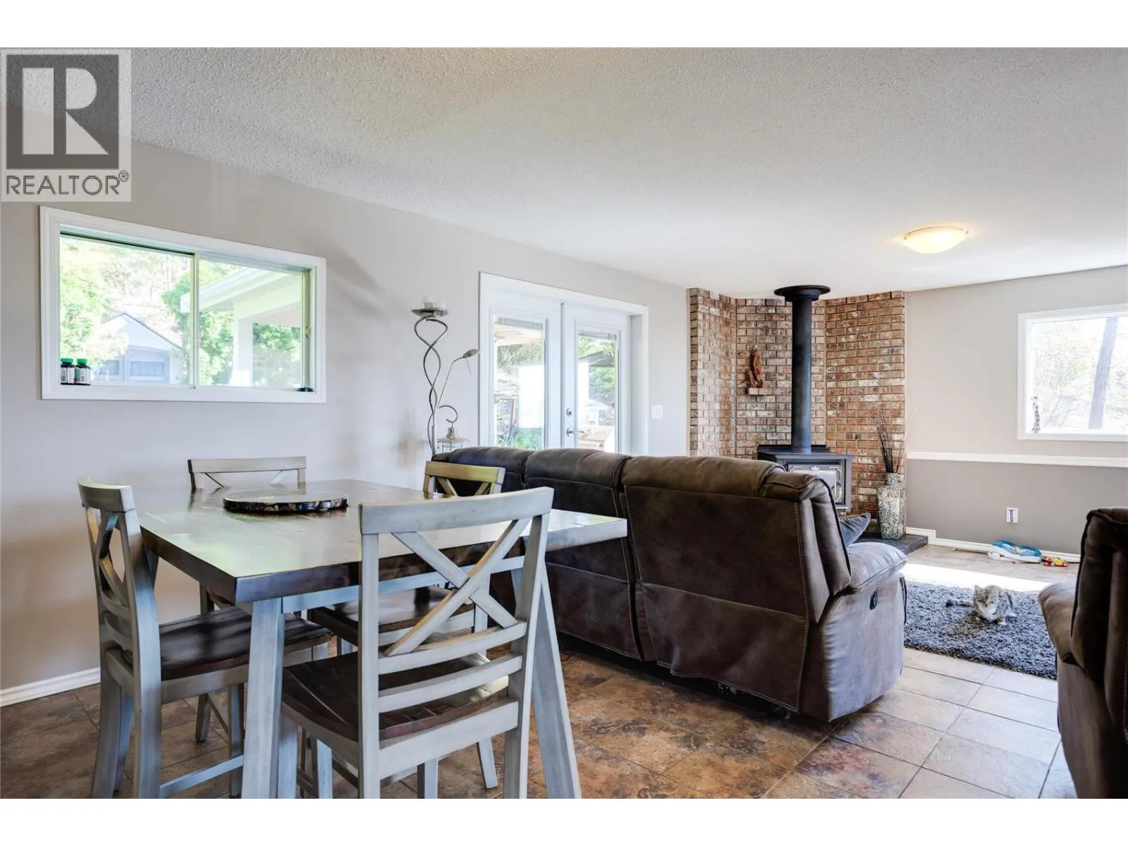1175 Toovey Road