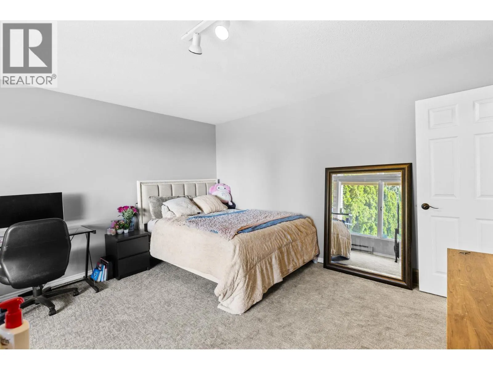 1175 Toovey Road