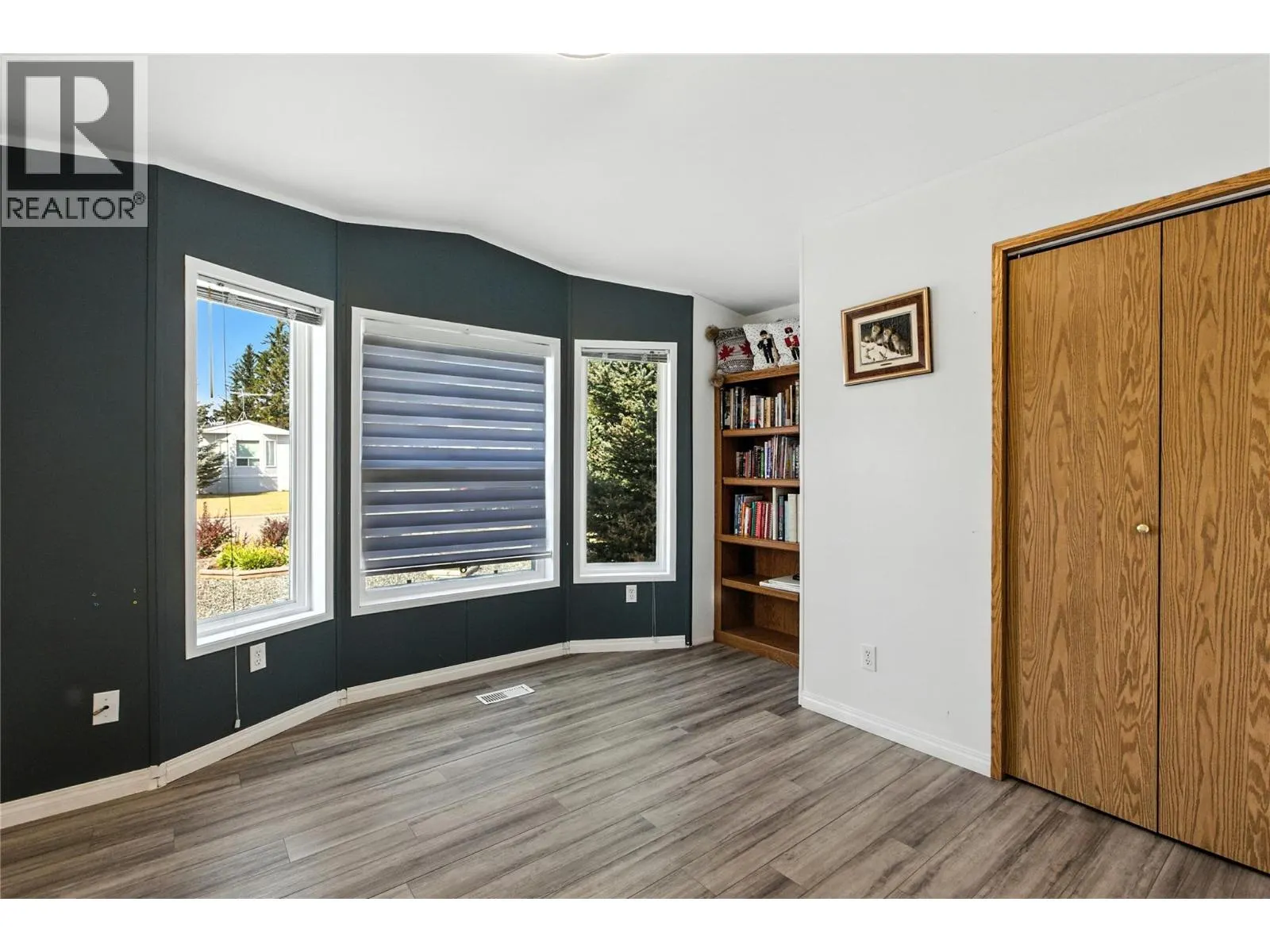 310 AMETHYST Court