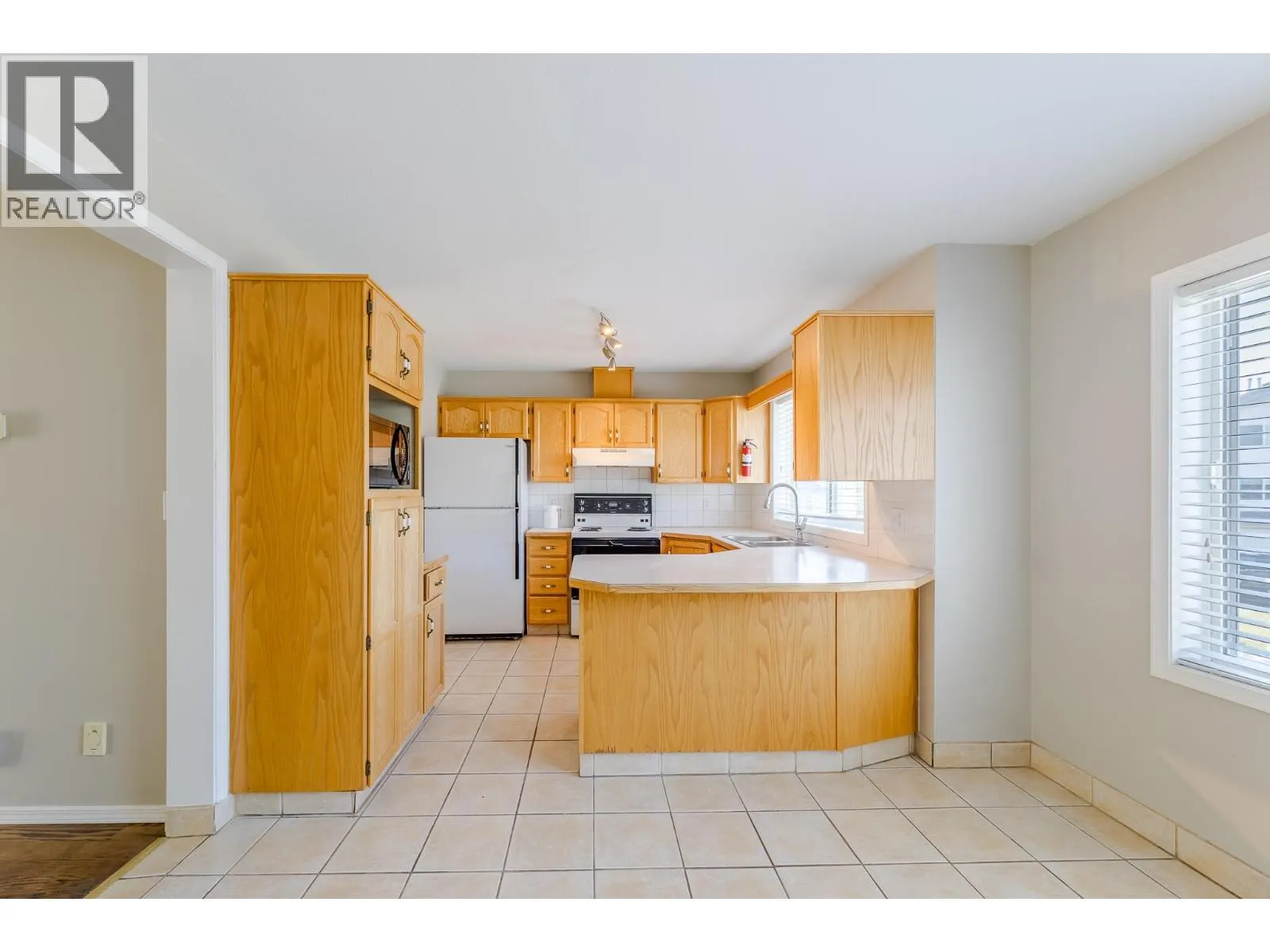3153 Paris Street Unit# 160