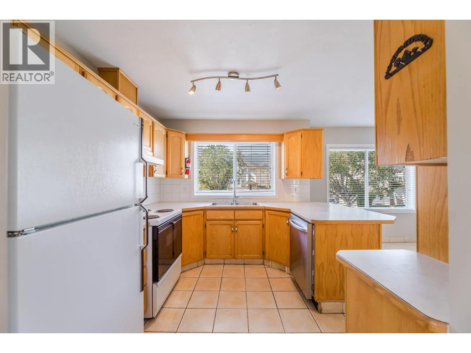 3153 Paris Street Unit# 160