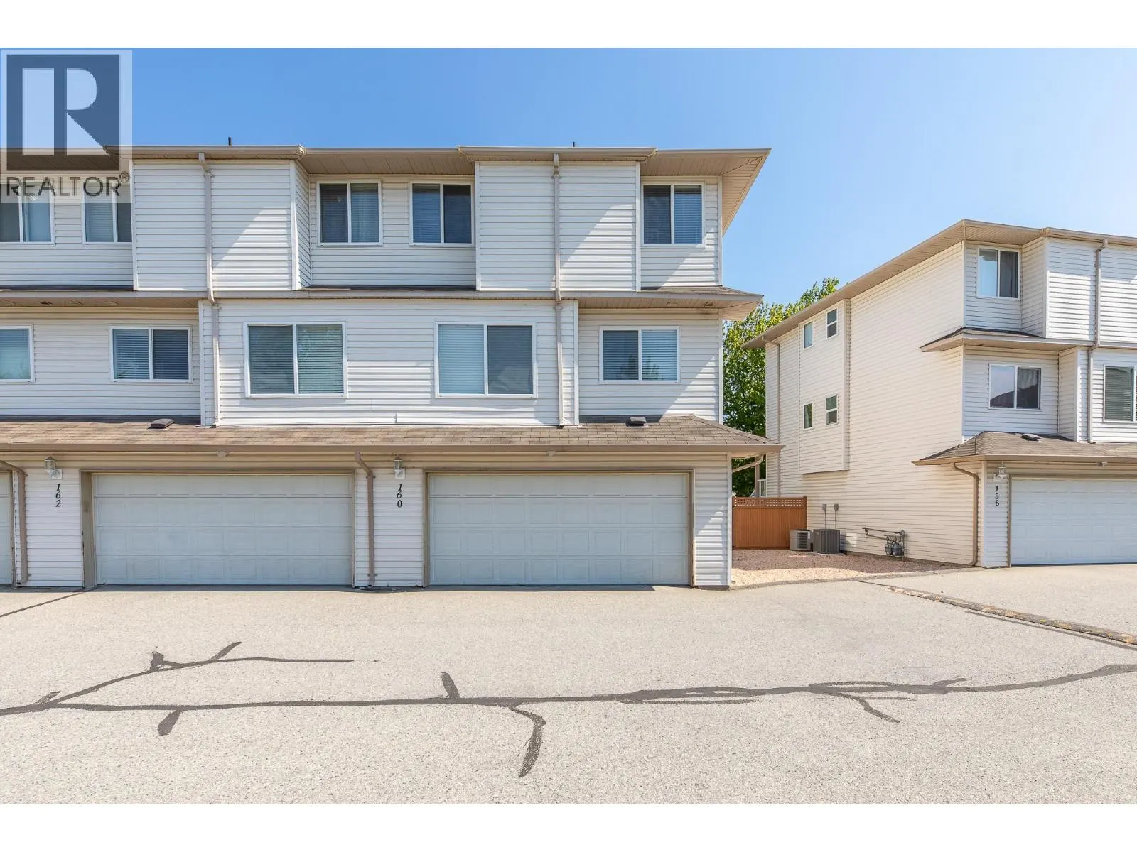 3153 Paris Street Unit# 160