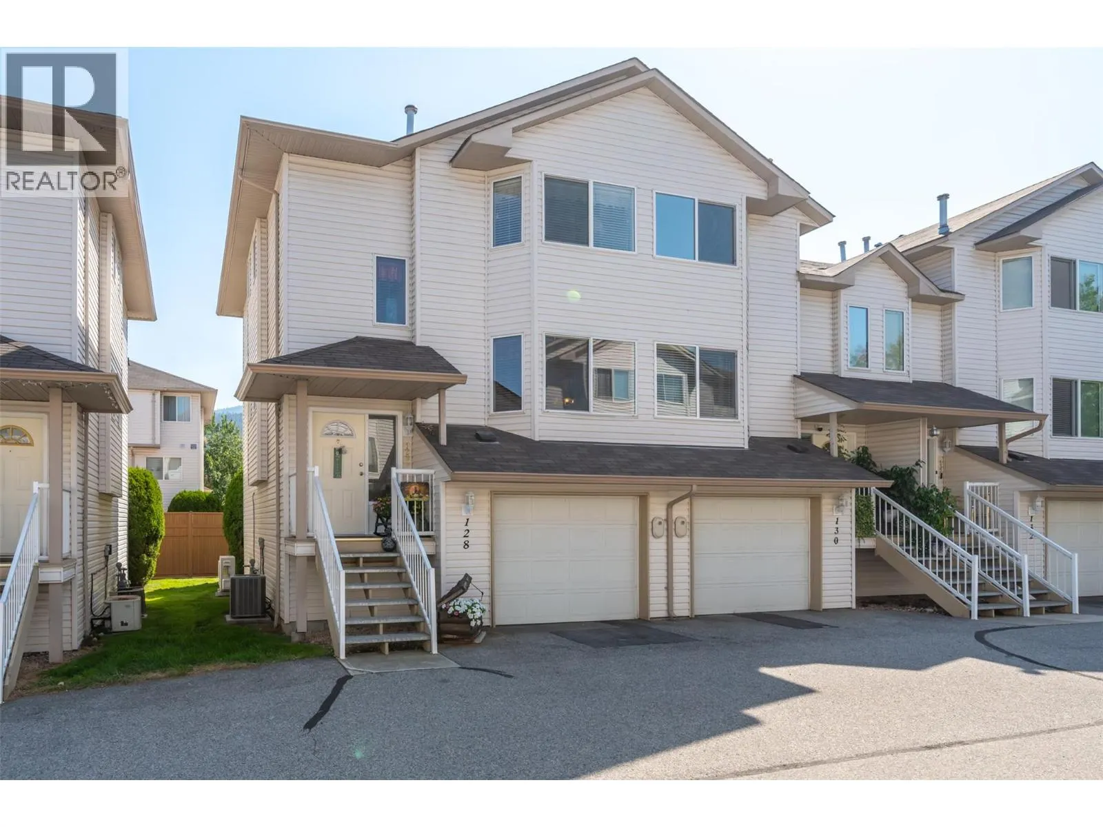 3153 Paris Street Unit# 128