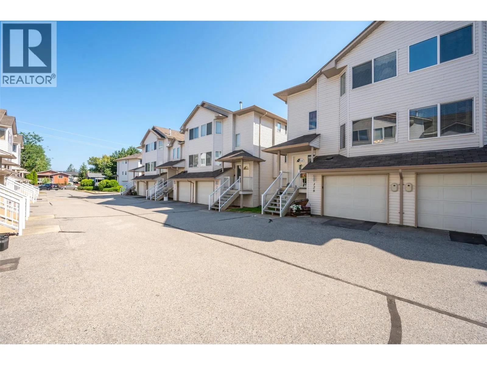 3153 Paris Street Unit# 128