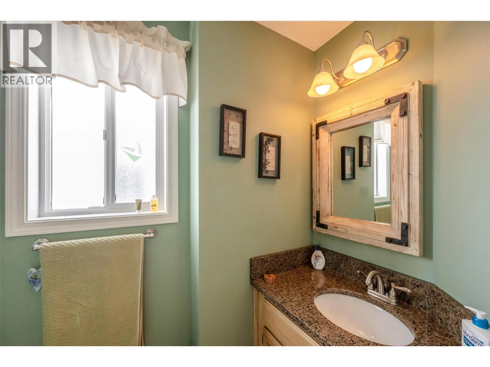 3153 Paris Street Unit# 128