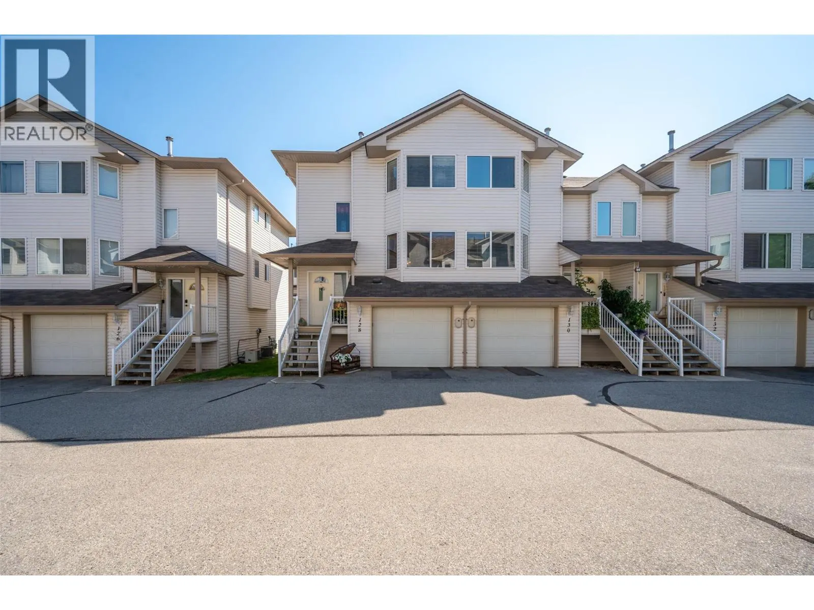 3153 Paris Street Unit# 128