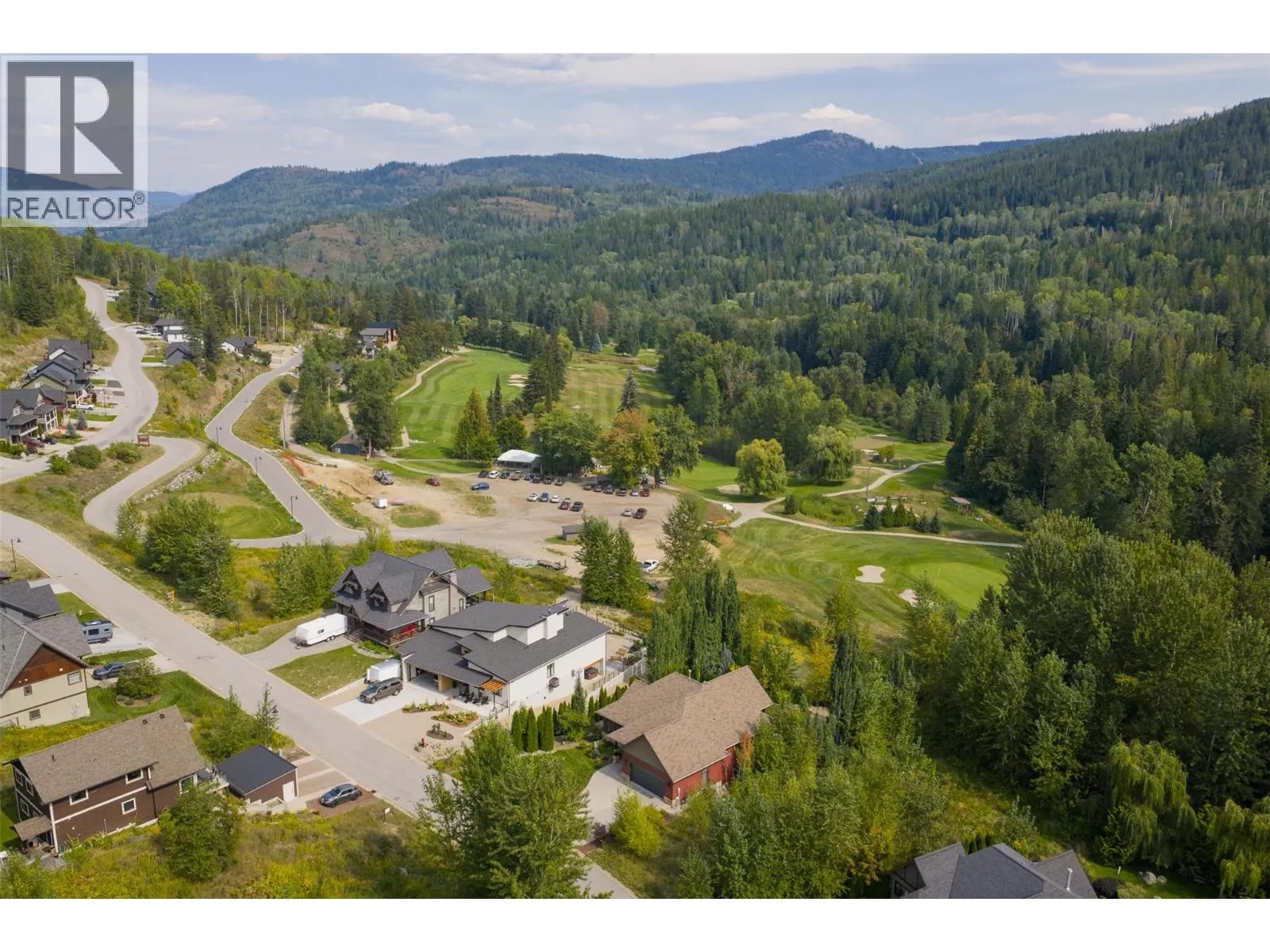 807 White Tail Drive