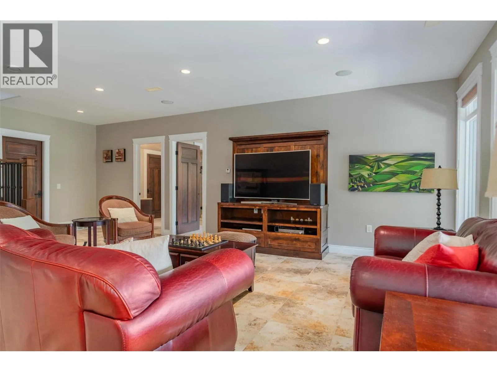 807 White Tail Drive