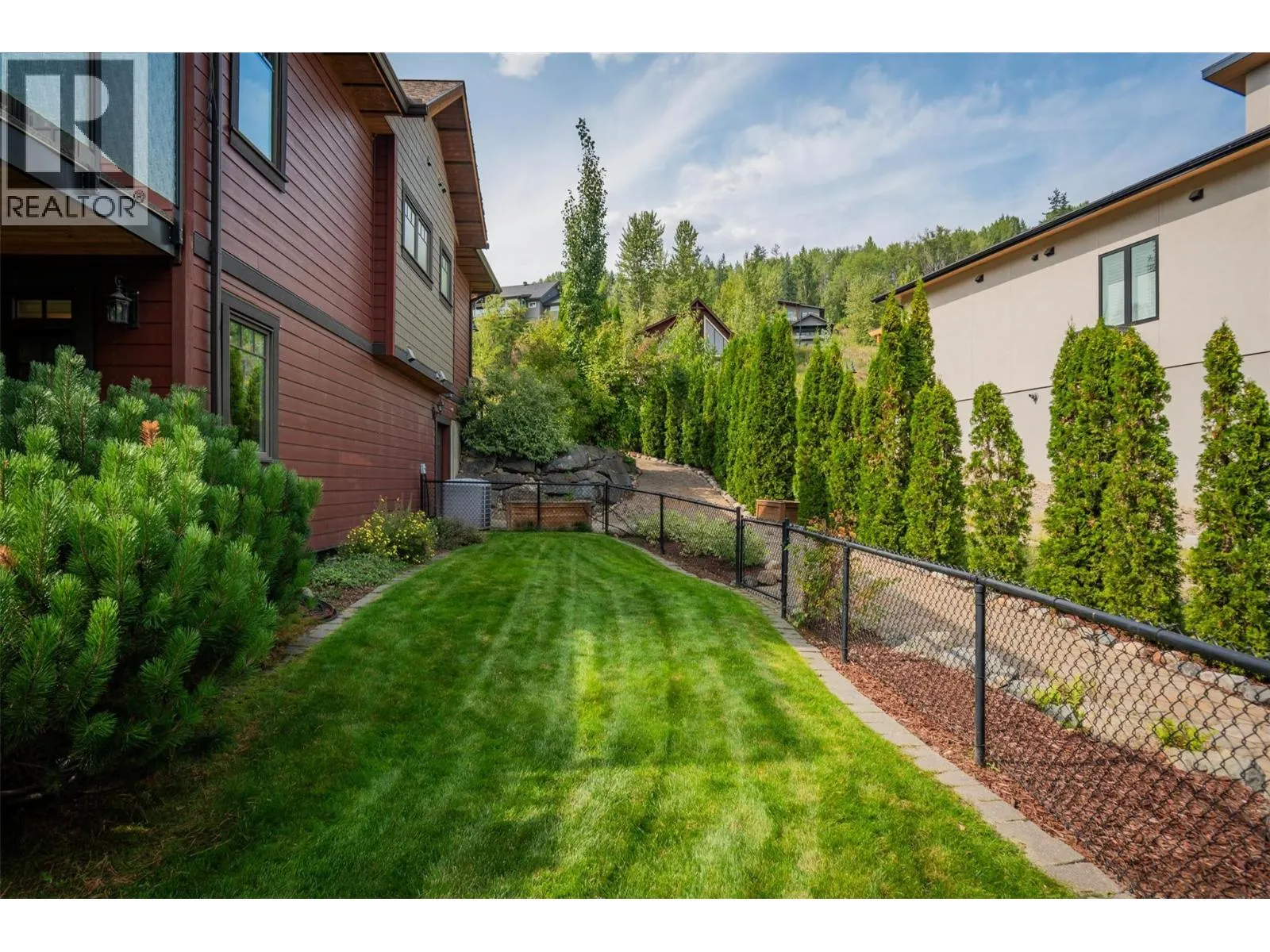 807 White Tail Drive
