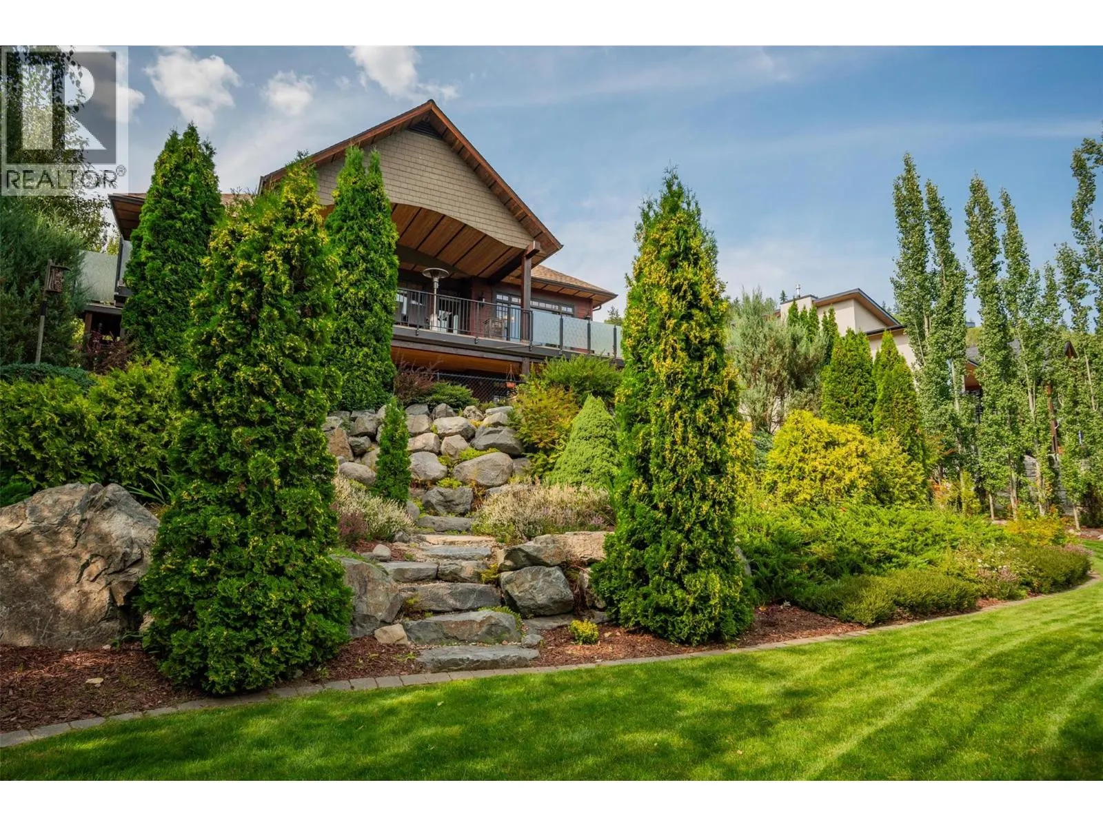 807 White Tail Drive