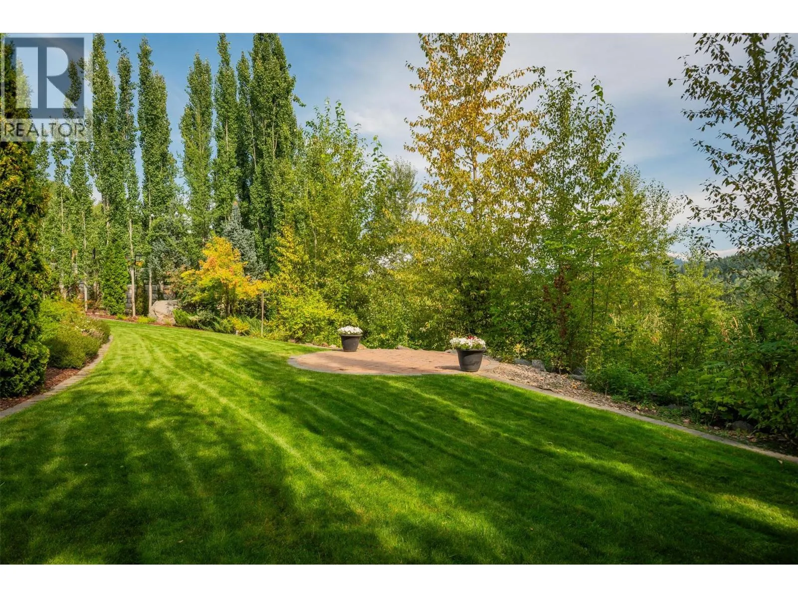 807 White Tail Drive