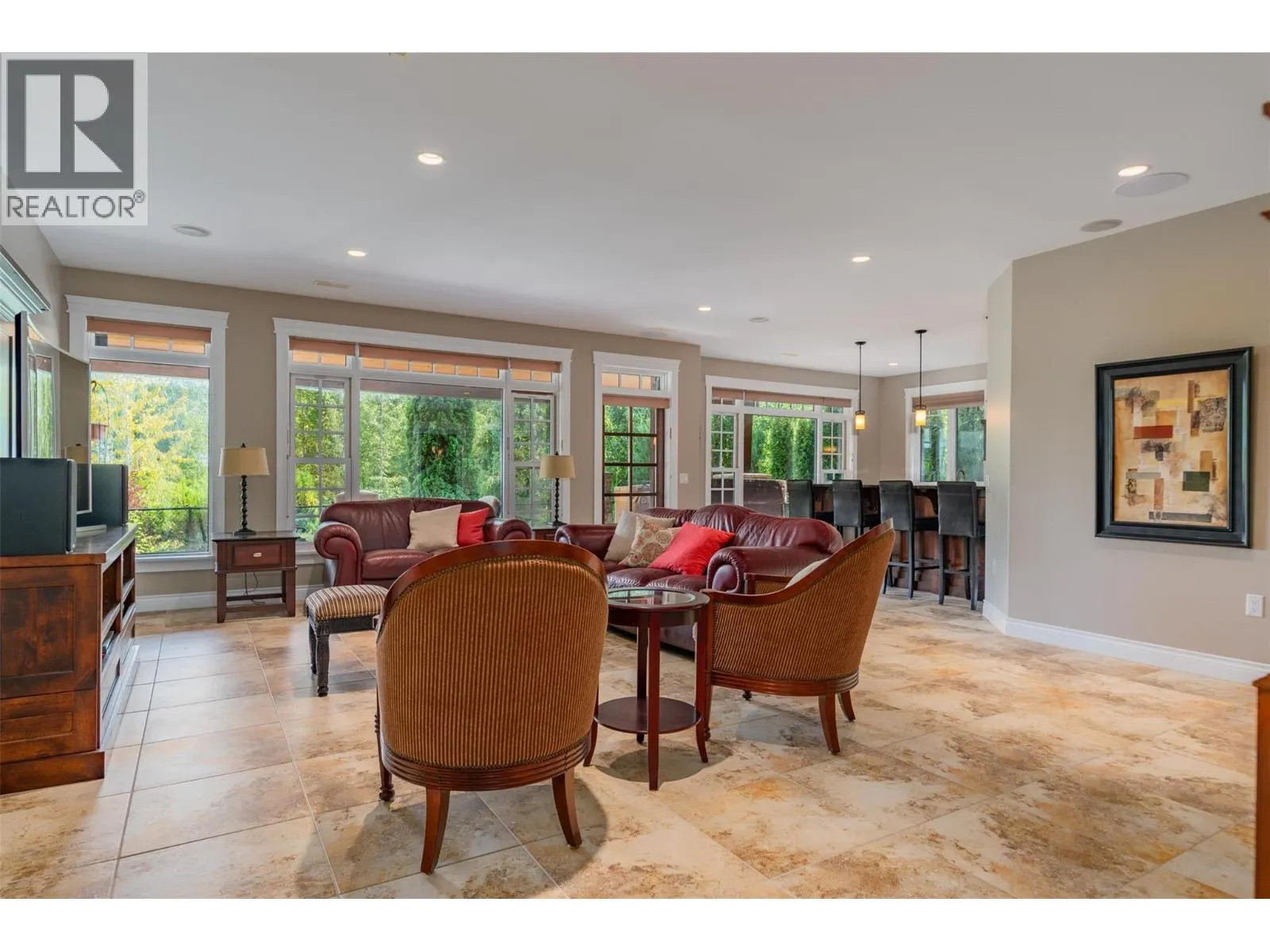 807 White Tail Drive