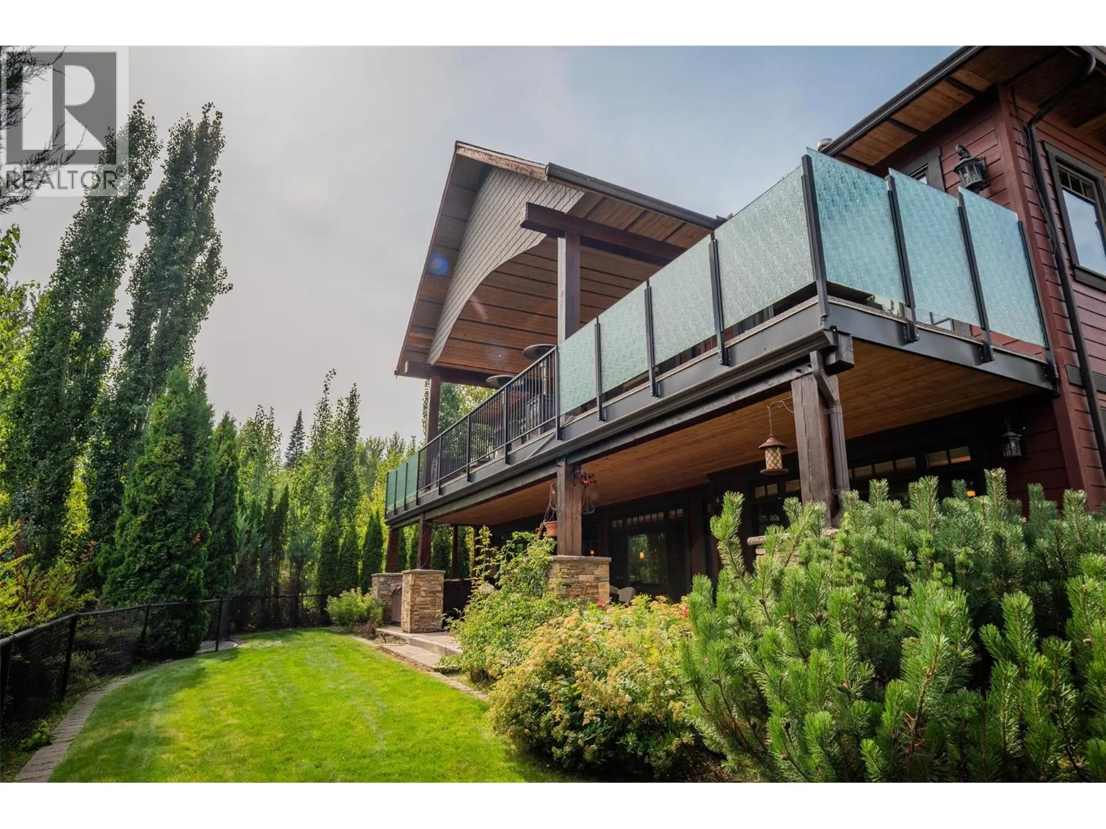807 White Tail Drive
