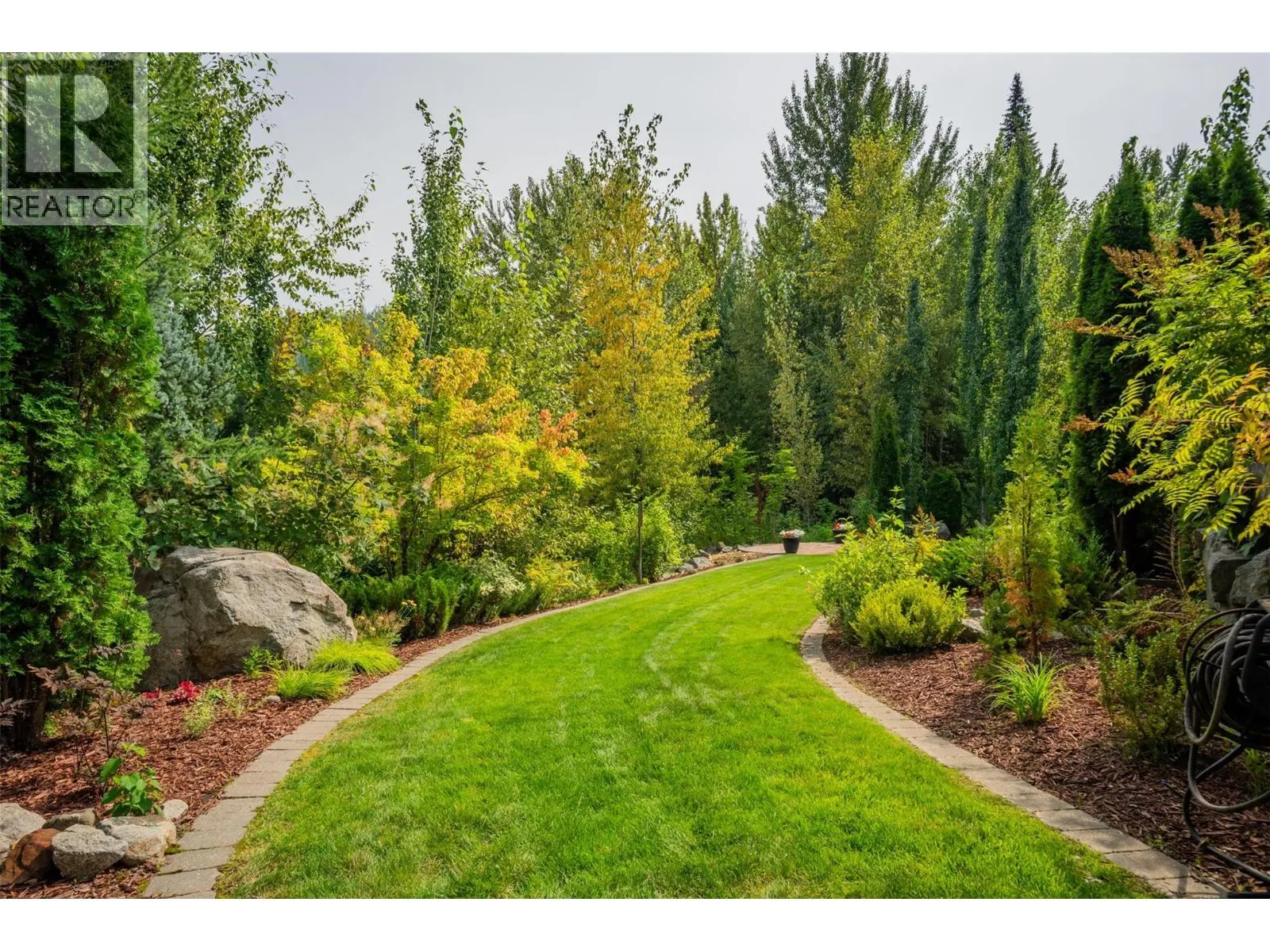 807 White Tail Drive
