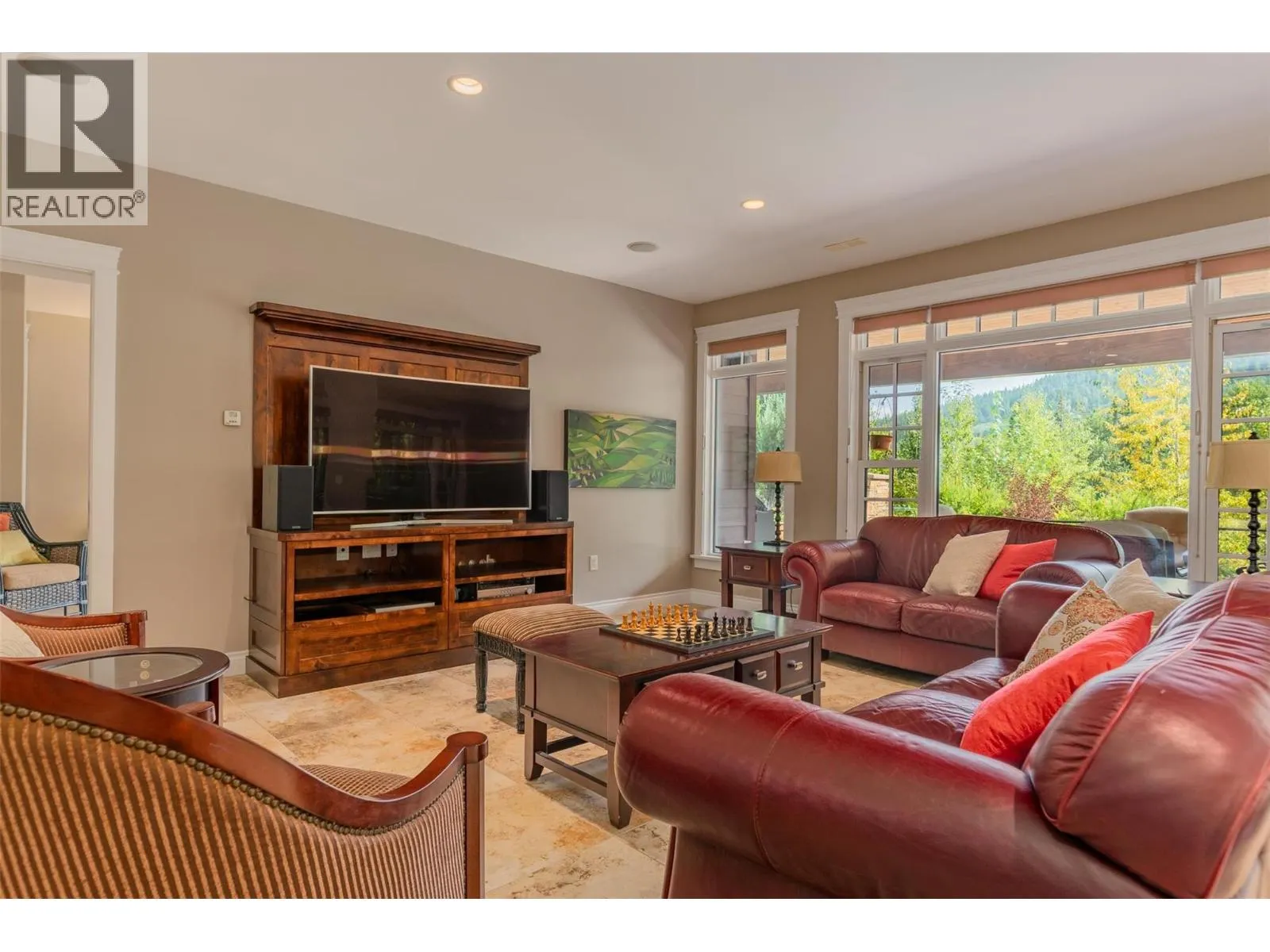 807 White Tail Drive