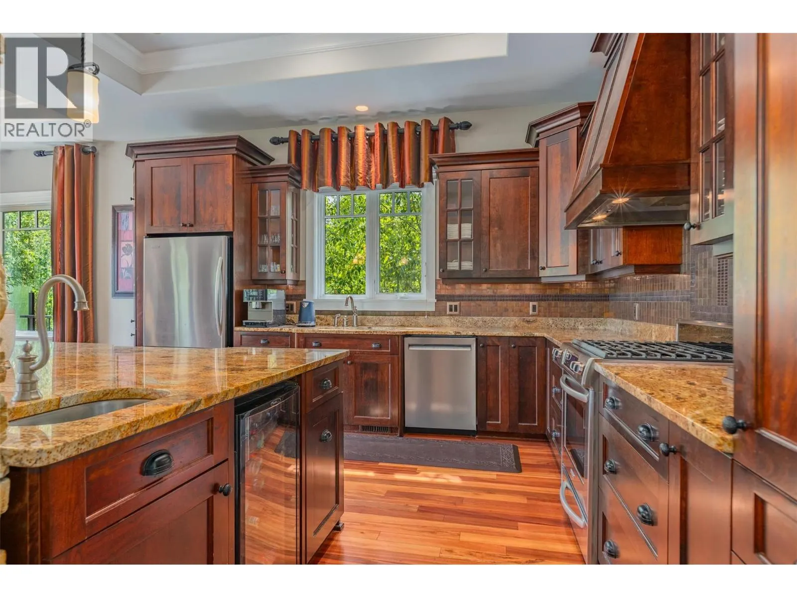 807 White Tail Drive