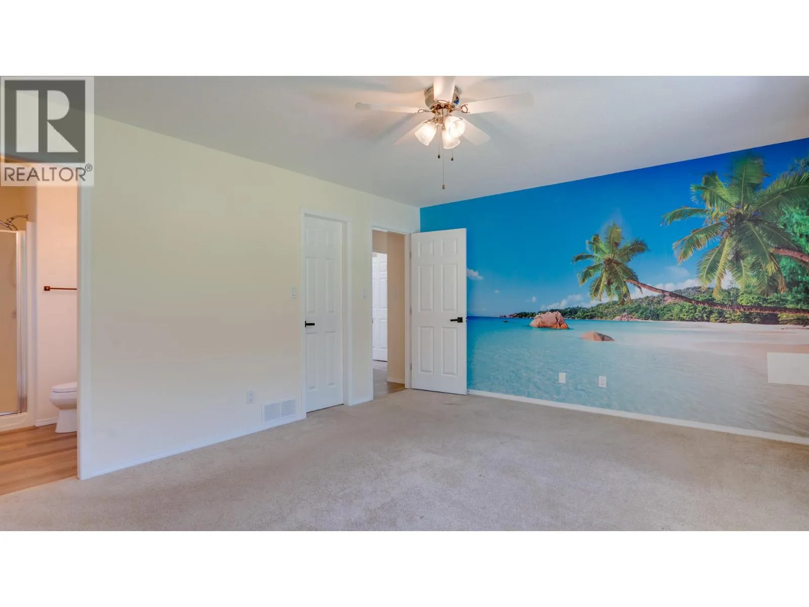 653 6th Street