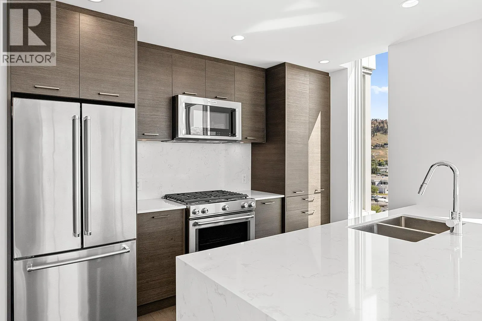 1191 Sunset Drive Unit# 802