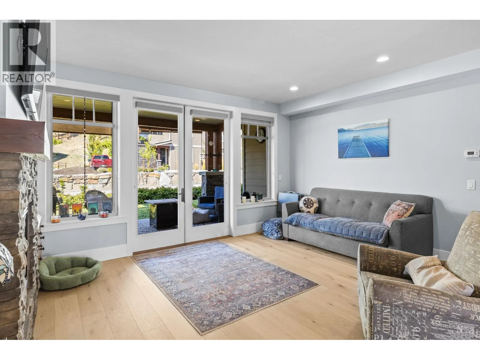 4000 Redstone Crescent Unit# 209
